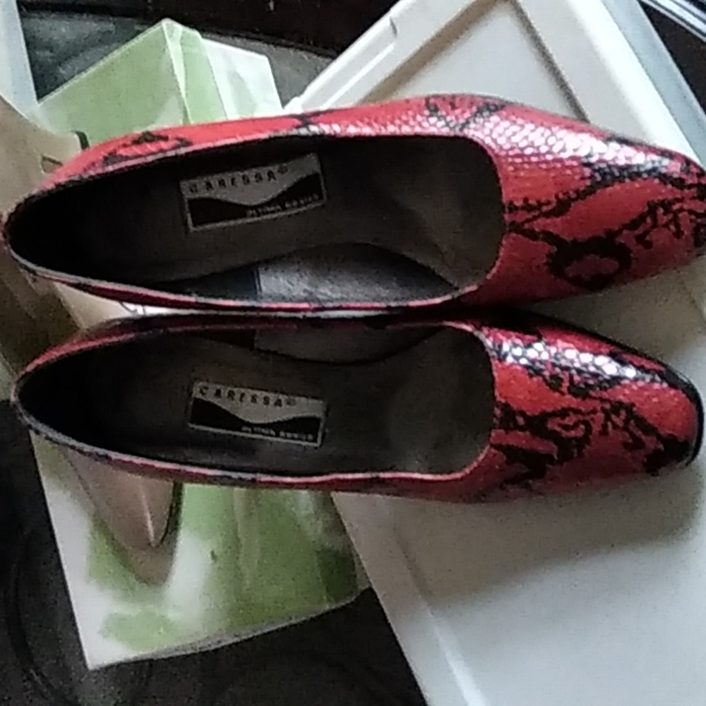 CARESSA CROSSTOWN PYTHON PUMPS